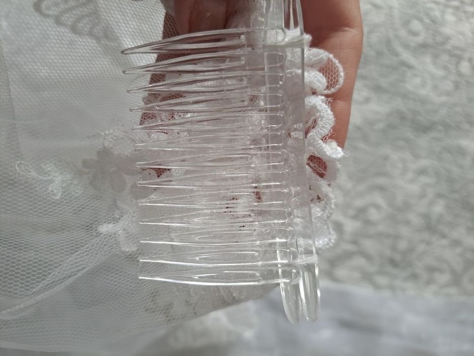 Rochie de mireasa Mirandi, cu voal si crinolina, corset reglabil
