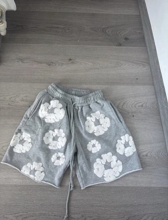 Pantaloni denim tears gri marimea S