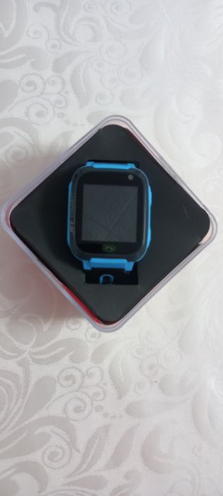 Наручные детские смарт-часы