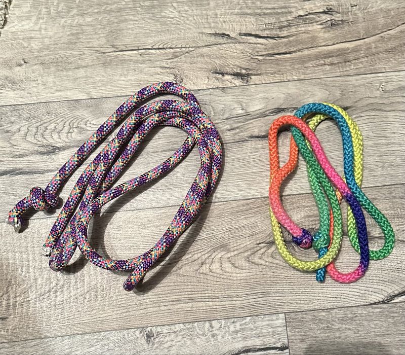 Продам инвентарь для гимнастики.