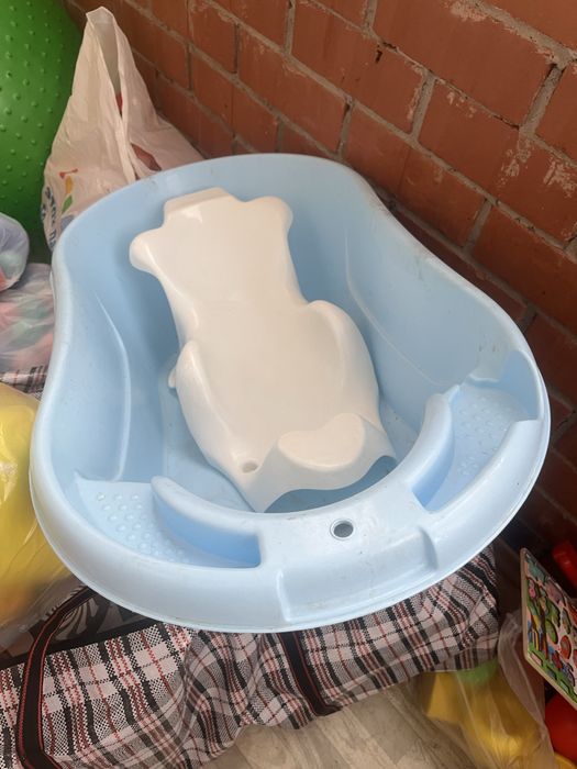 Ванночка с горкой, мячик