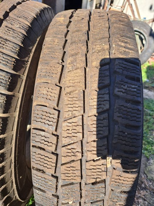 Гуми Бусови 205 75 16 С