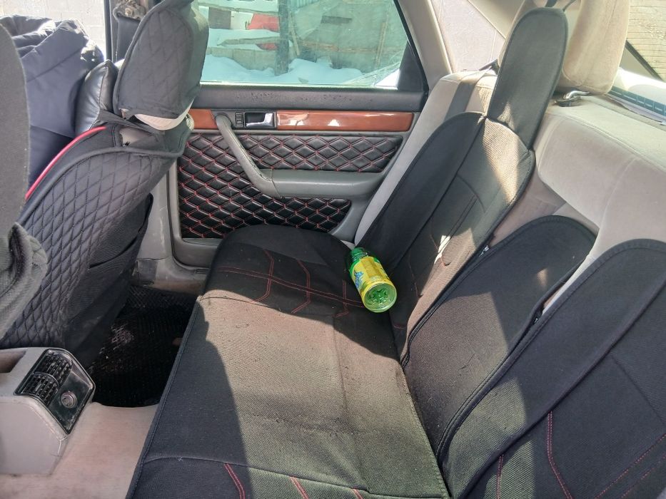 Продаю Ауди с4 2.8