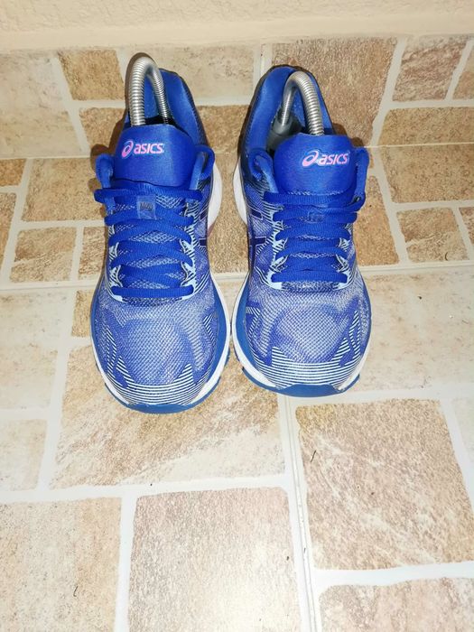 Маратонки Asics Gel.Номер 39.