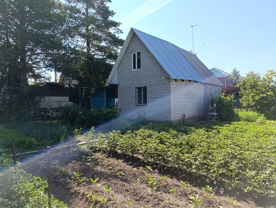 Продам дачу. Жилая.