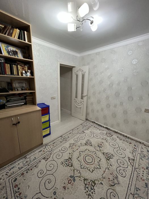 Продам Квартиру 4 ком