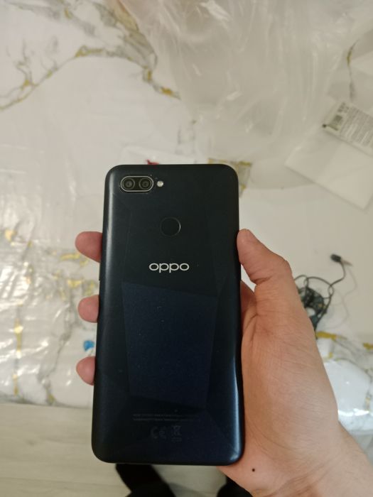 Oppo a12,32 ГБ память