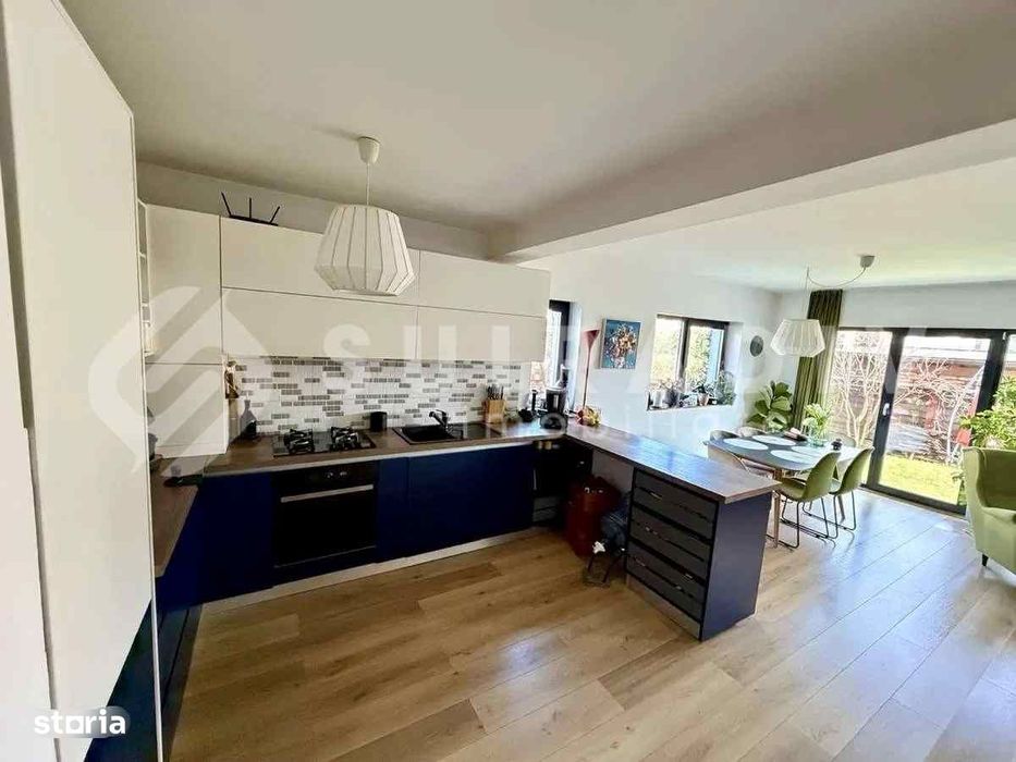 Casă modernă 125 mp, 5 camere, ciubăr și 3 parcări – teren 250 mp