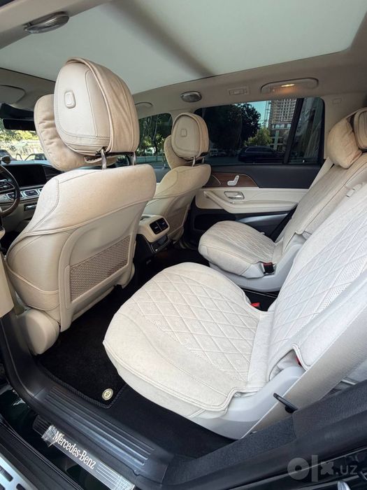 MersedesBenz GLS 580