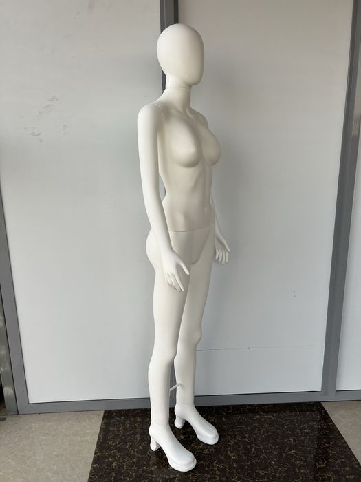 Женский манекен Турция