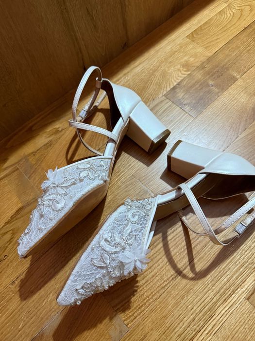 Pantofi de mireasa Novias