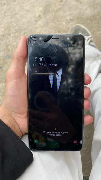 Samsung galaxy A7 srochna!!