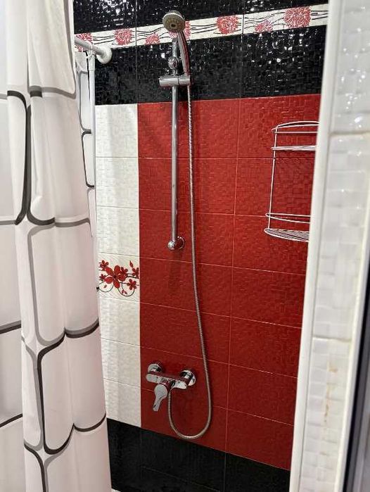 Дава се под наем Тристаен апартамент в София, Зона Б-18 - 75 кв.м за 560 € - Снимка #6