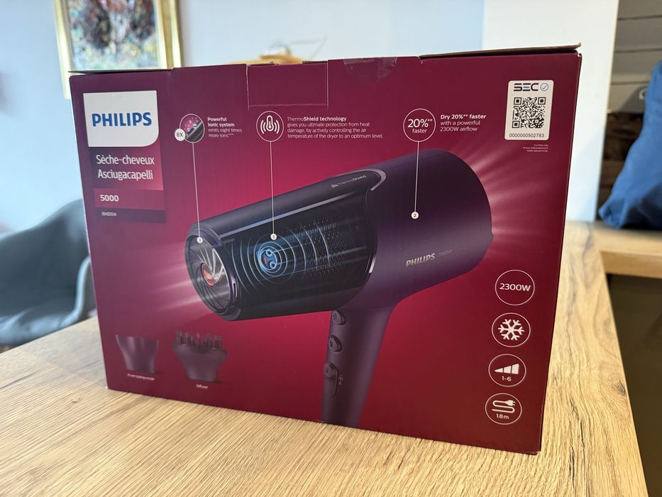 Нов сешоар Philips 5000