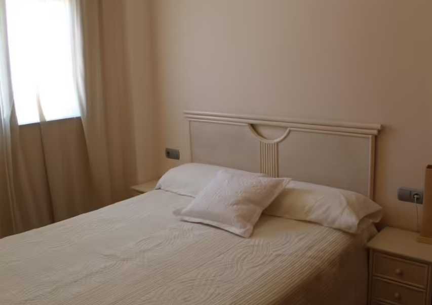 Дава се под наем Тристаен апартамент в Пловдив, Съдийски - 88 кв.м за 265.2 € - Снимка #1