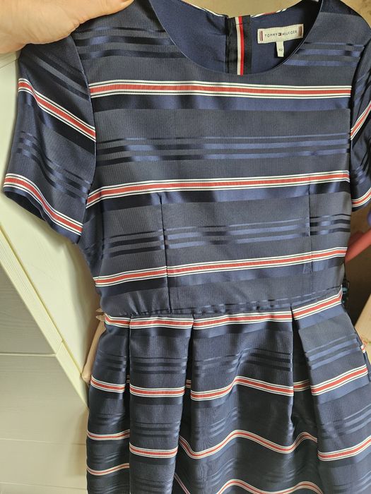 Маркова рокля Tommy Hilfiger