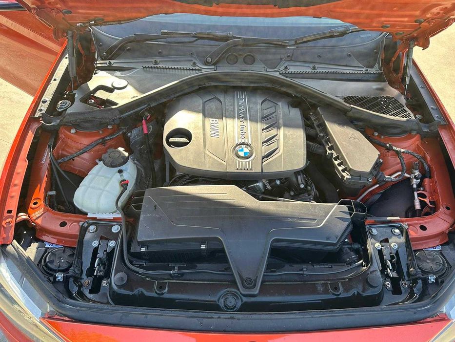 Dezmembrez piese BMW Seria 1 F20 116d 118d 120d