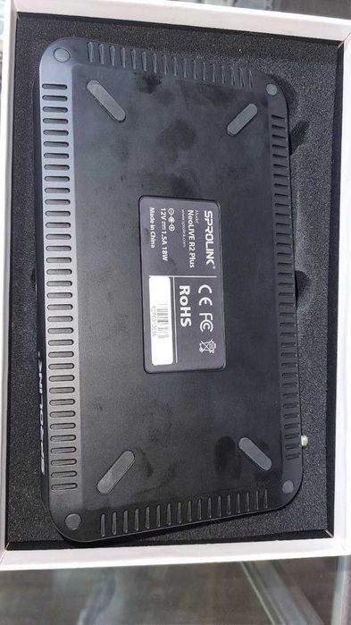 HDMI микшер SproLink NeoLive R2plus YouTube учун стрим килади