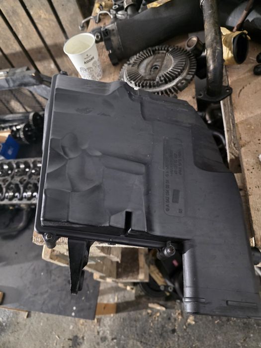 Филтърна кутия за Mercedes om642 320 CDI 224 коня