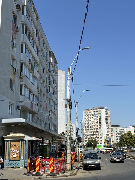 Ofeta unica!Piata  Chibrit-Vanzare apartament 2 camere langa statia metrou 1 Mai