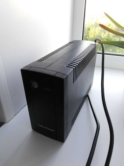 ИБП CyberPower UT650EI