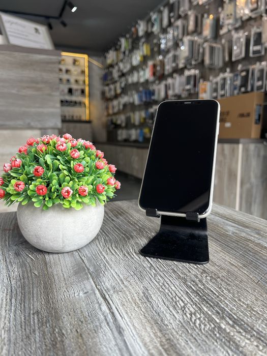 IPhone 11 White 64GB - SH 6 Luni Garantie