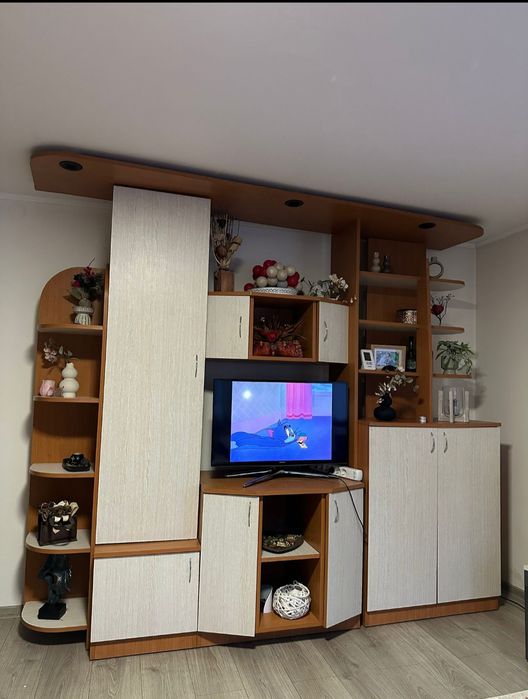 Mobila living  in bej,gri,și cireș