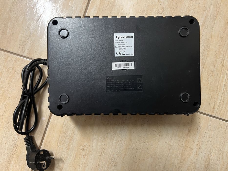 UPS Cyber Power, 600VA / 360W