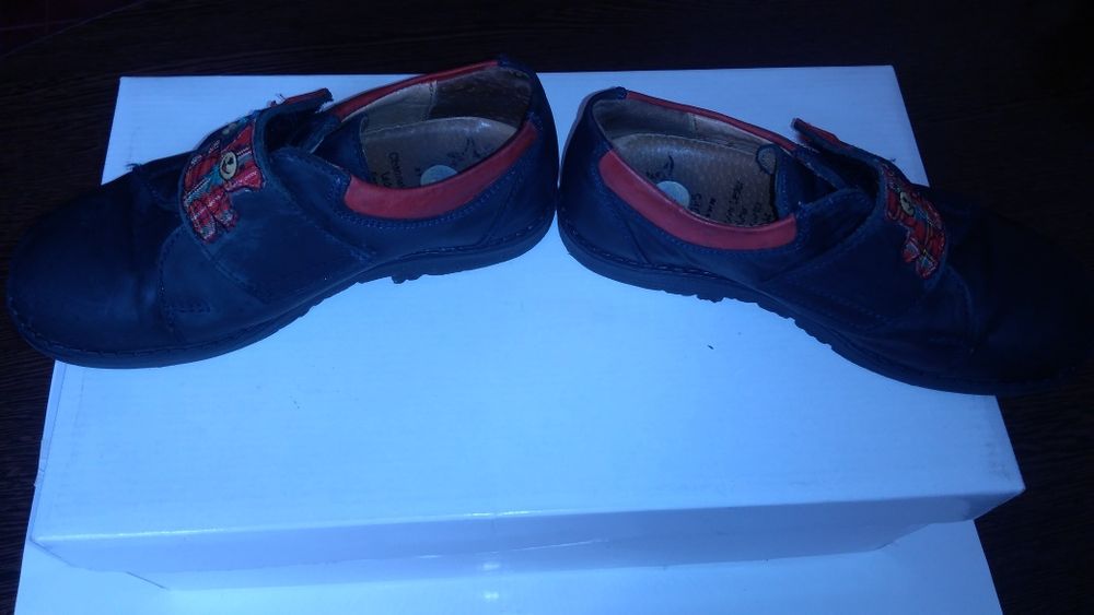 Pantofi nr. 29, Natural Stones original, din piele naturala - UTILIZAT