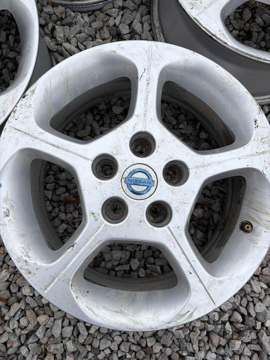 Оригинални Nissan 16" Сиви джанти – Топ състояние