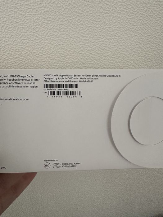 Продам Apple Watch 10 series