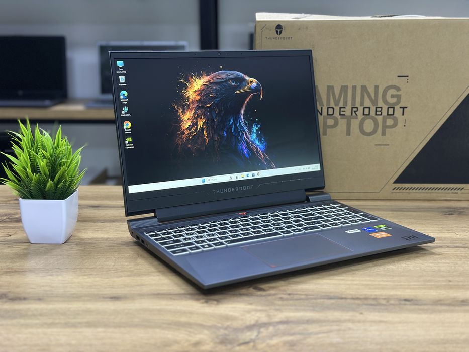 Игровой Tunderobot / RTX 4060 / i5-12450H / 16GB / SSD 512GB / 144Hz