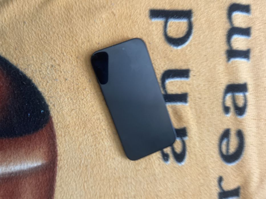 Telefon Iphone 16