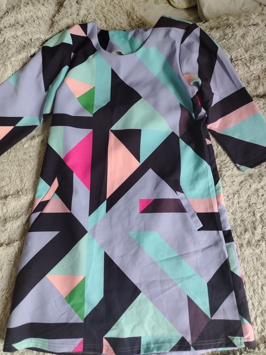 Отдам женские вещи