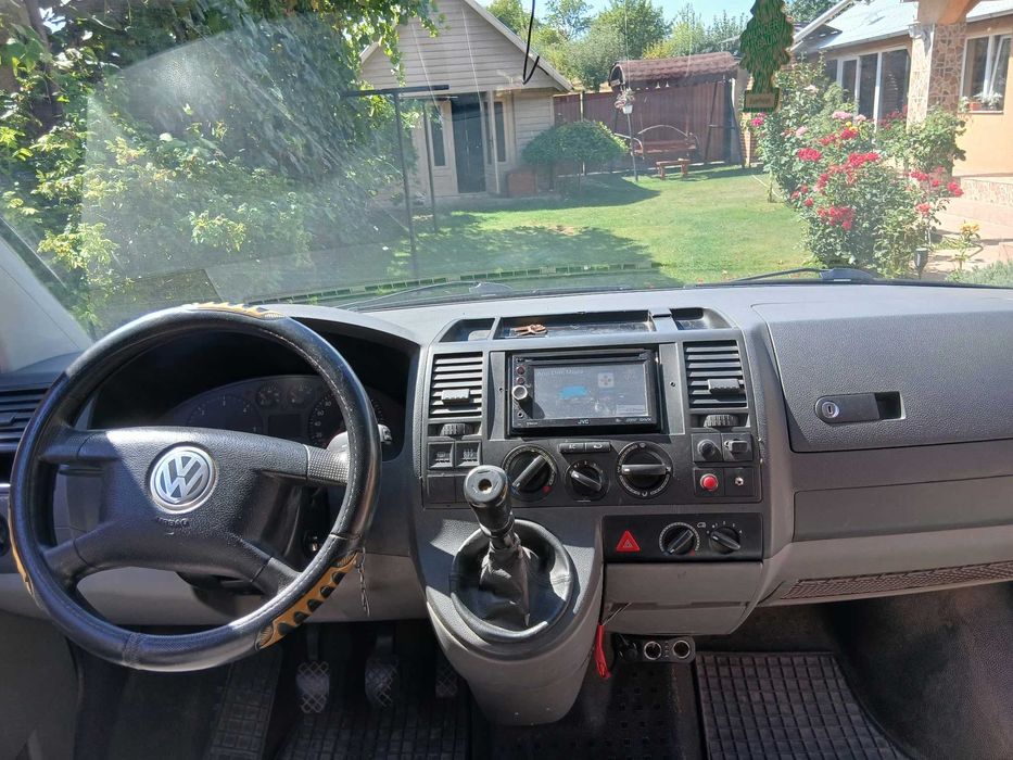 Vând Volkswagen T5 Târgu Neamt