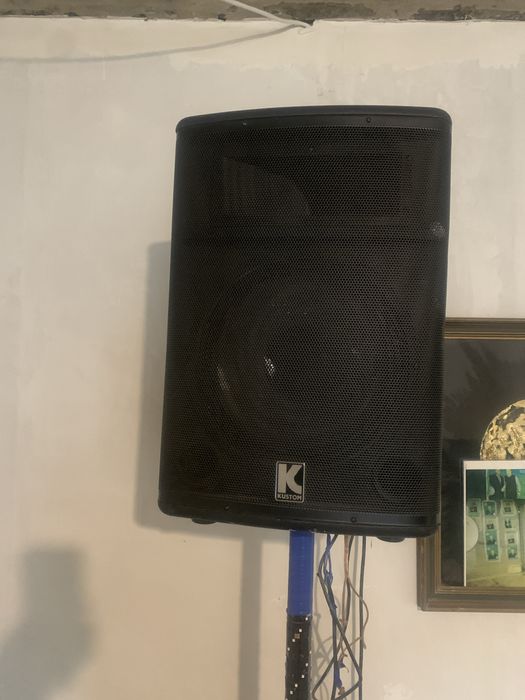 Vand boxe de putere mare sau schimb diverse