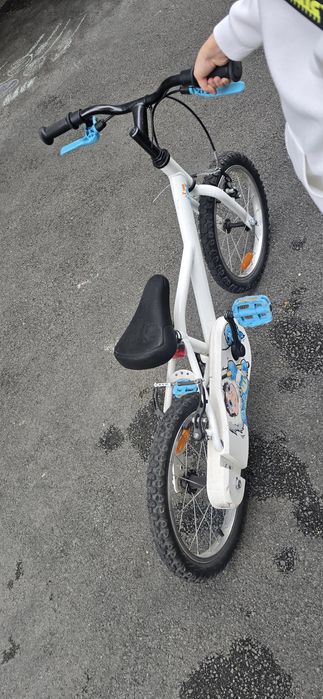 Bicicletă copii B’TWIN Decathlon – stare bună, gata de plimbare