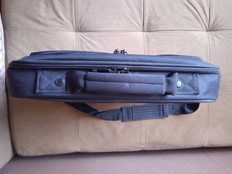 Бизнес чанта за лаптоп и документи Antler