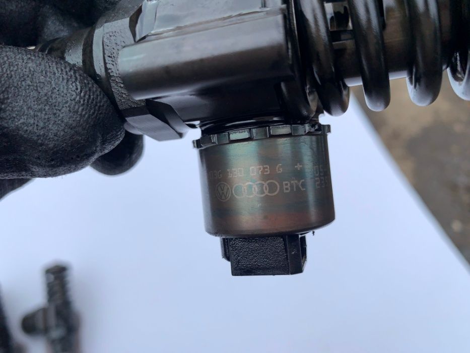 Injectoare 2.0 Diesel BKD Golf 5 Touran Passat B6 03G 130 073 G