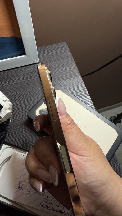 Продам iphone 13 pro