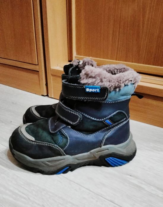 Срочно продам детский обувь