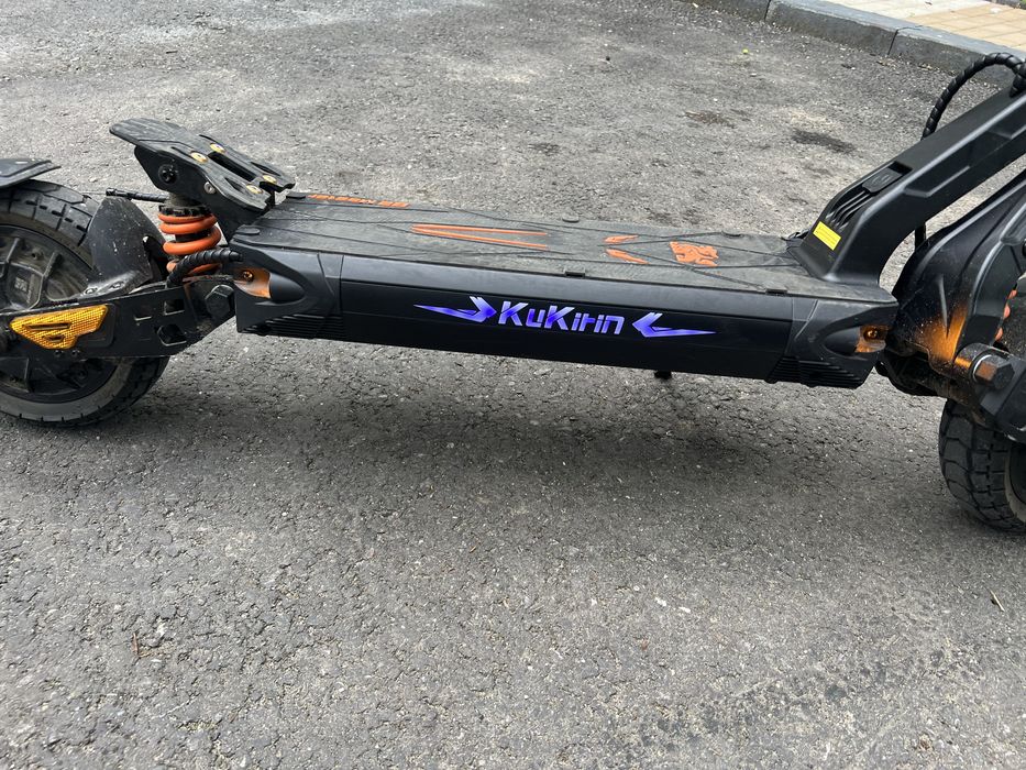Trotineta kukirin g2 master 2025