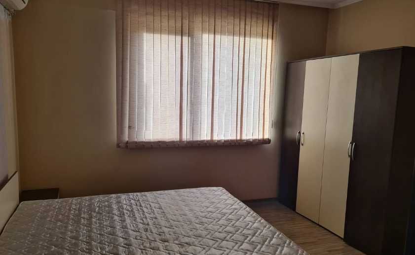 Дава се под наем Двустаен апартамент в Бургас, Център - 72 кв.м за 153 € - Снимка #7