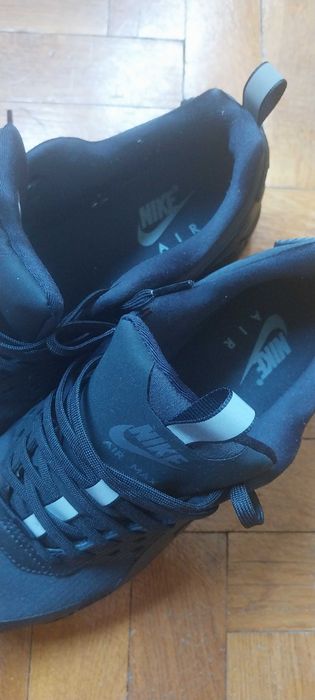 Маратонки Nike AIR