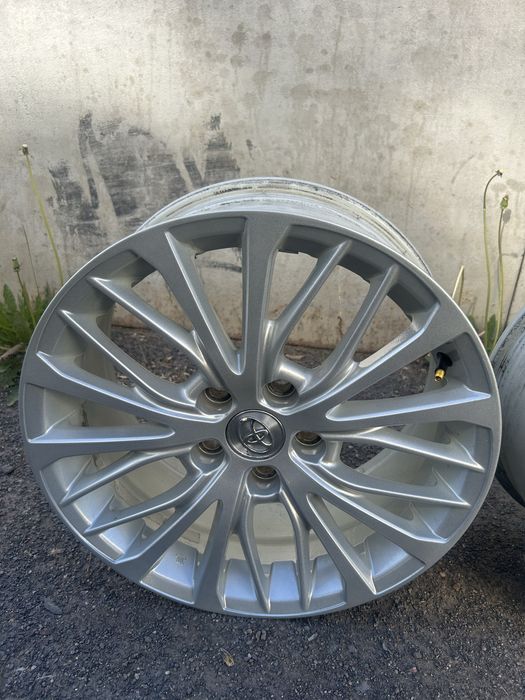 Диски Camry с новой машины