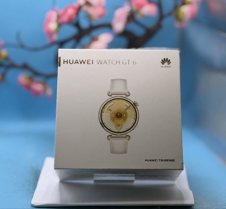 НОВО!!! Дамски смарт часовник Huawei Watch GT 6, 41MM, Gold Stainless Steel Case, White Strap
