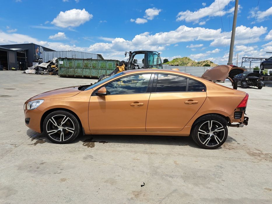 Dezmembrez Volvo S60 II [Fabr 2010-2018]