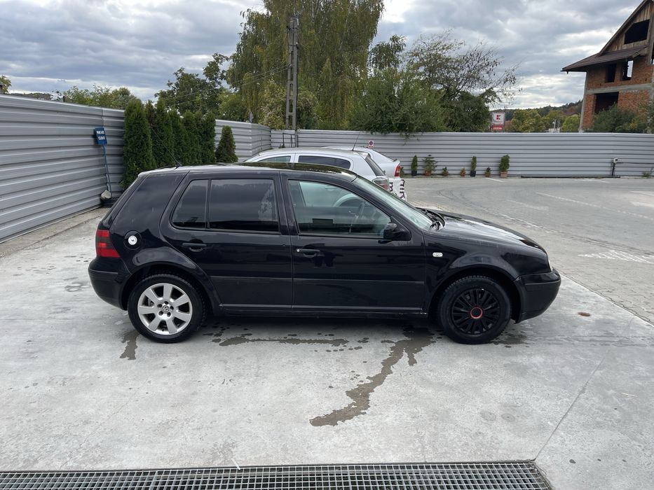 Vand /Schimb Golf 4 Benzina