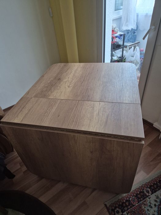 Masă rabatabilă 12 persoane
