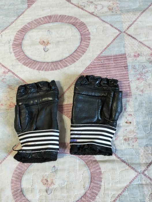 Продам амуницию для карате